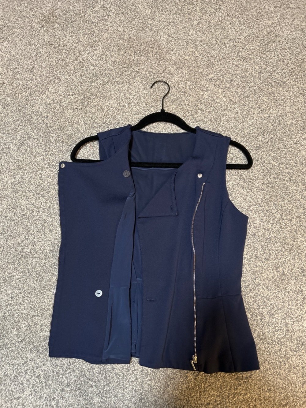 WHBM Work top - Picture 3 of 5